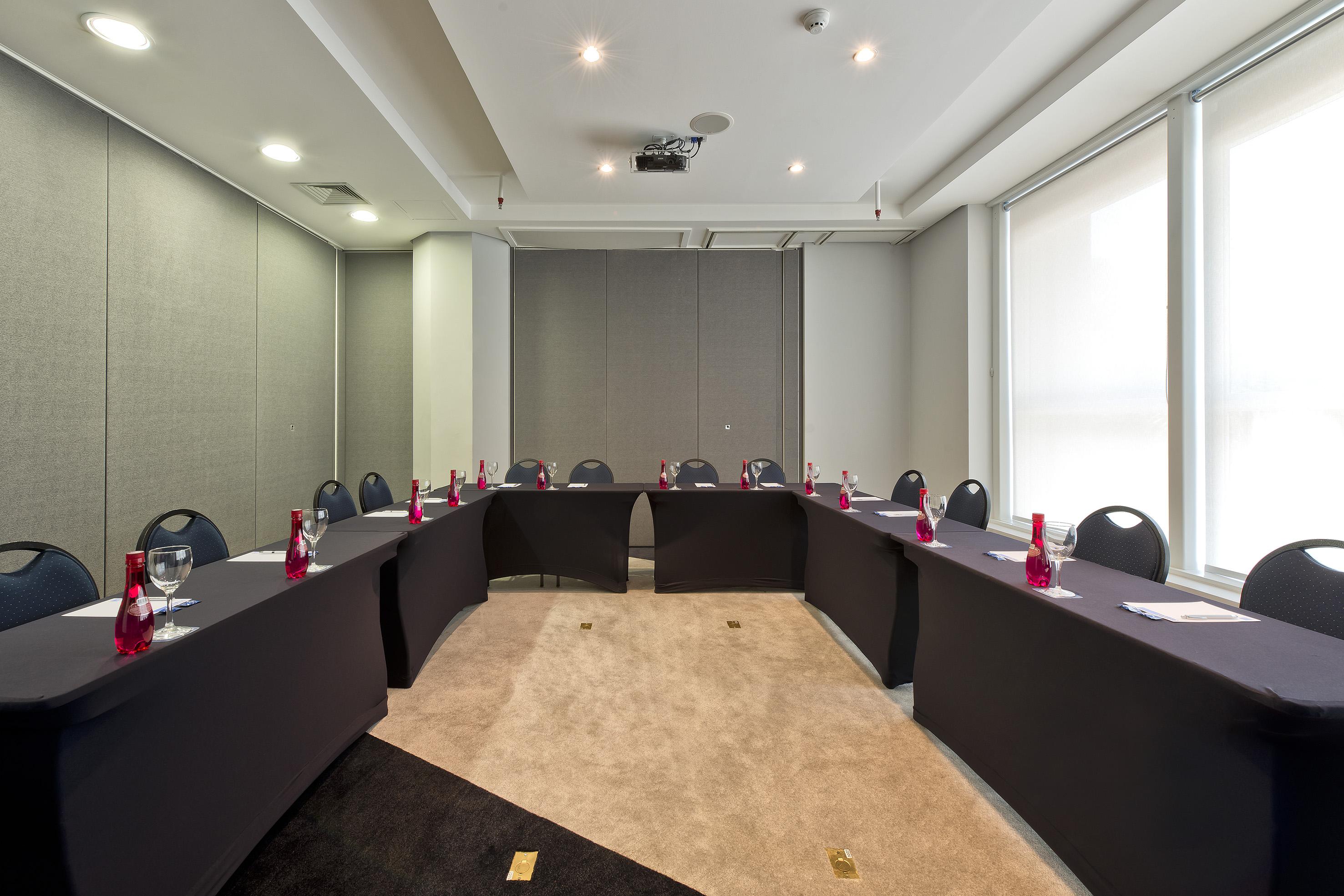酒店 Nacoes Unidas Affiliated By Melia 4*